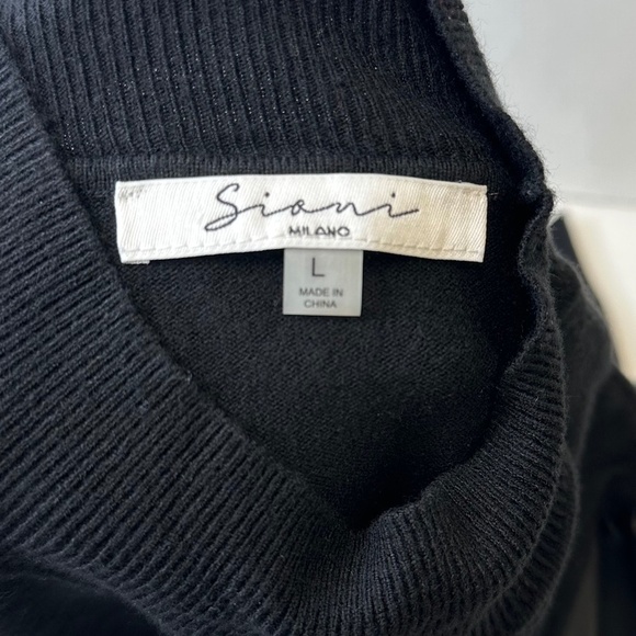 Sioni Milano Black Turtle Neck Long Faux Leather Sleeve Sweater size Large - Picture 4 of 9